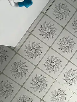 Snapshot of Tiffany-yy chatting on December 2, 2025, 5:24 am Tiffany-yy online show from December 2, 2025, 5:24 am