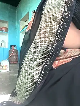 Snapshot of Jan_643 chatting on December 20, 2025, 3:35 am Jan 643 online show from December 20, 2025, 3:35 am