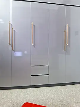 Mlemmz online show from March 14, 2026, 12:21 pm