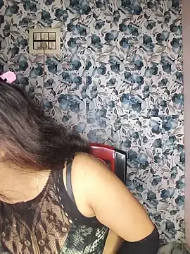 yours sugar babe online show from June 4, 2026, 10:43 am