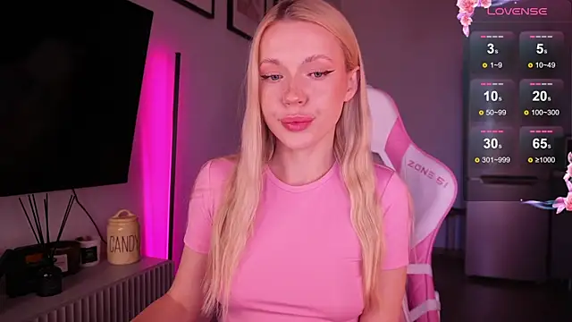 Snapshot of baby_bon chatting on November 3, 2025, 3:41 am baby bon online show from November 3, 2025, 3:41 am