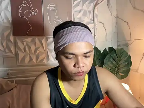 Snapshot of Sassy_lenarxx chatting on March 29, 2026, 1:22 pm Sassy lenarxx online show from March 29, 2026, 1:22 pm