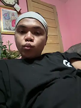 Snapshot of Sassy_lenarxx chatting on April 26, 2026, 4:48 pm Sassy lenarxx online show from April 26, 2026, 4:48 pm