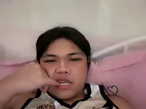 Snapshot of Sassy_lenarxx chatting on May 2, 2026, 9:47 am Sassy lenarxx online show from May 2, 2026, 9:47 am