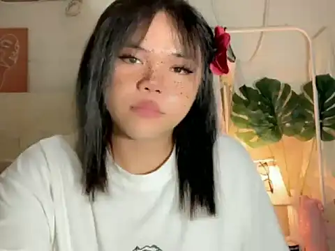 Snapshot of Sassy_lenarxx chatting on June 29, 2026, 5:03 am Sassy lenarxx online show from June 29, 2026, 5:03 am