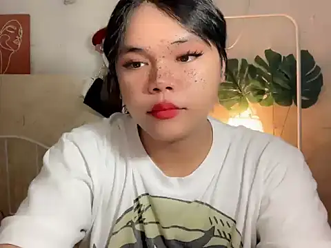 Snapshot of Sassy_lenarxx chatting on July 29, 2026, 3:54 pm Sassy lenarxx online show from July 29, 2026, 3:54 pm