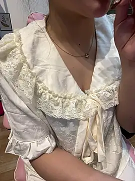 Snapshot of nusita_baby chatting on February 25, 2026, 11:42 am nusita baby online show from February 25, 2026, 11:42 am