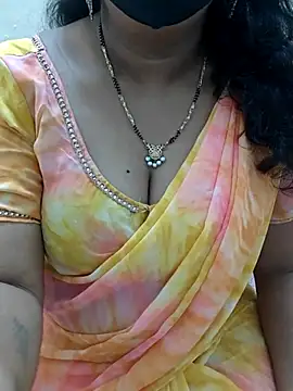 luci-queen online show from June 24, 2026, 7:18 am