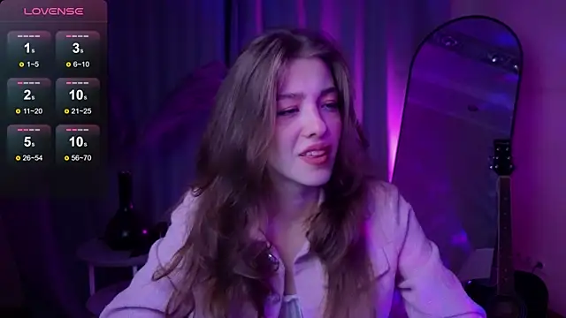 AstraMist online show from September 28, 2025, 1:49 pm