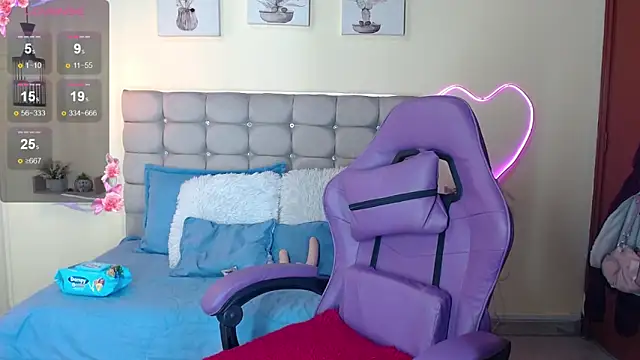  naomi s online show from June 30, 2026, 1:34 pm