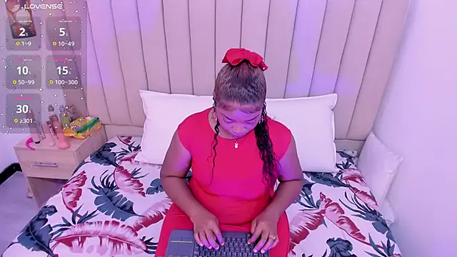 Snapshot of Afrodita_de_amor chatting on October 8, 2025, 11:41 am Afrodita de amor online show from October 8, 2025, 11:41 am