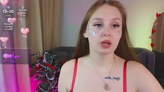 HoneyLace  online show from February 14, 2026, 1:52 pm