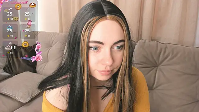 Snapshot of EvaBlimey chatting on November 16, 2025, 5:57 am EvaBlimey online show from November 16, 2025, 5:57 am