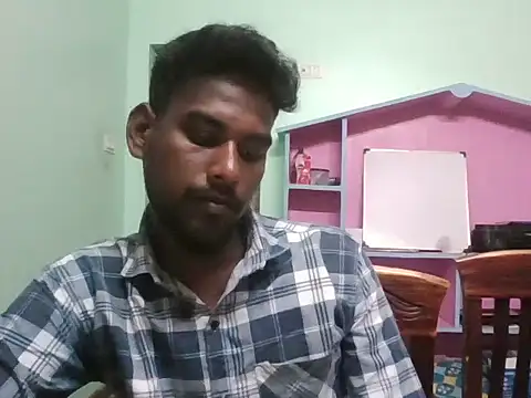 Snapshot of Tamilgud23 chatting on May 18, 2026, 5:13 am Tamilgud23 online show from May 18, 2026, 5:13 am