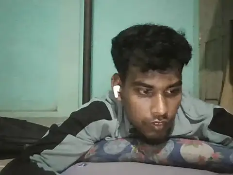 Snapshot of Tamilgud23 chatting on July 10, 2026, 4:53 pm Tamilgud23 online show from July 10, 2026, 4:53 pm