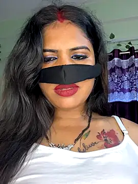 Snapshot of V-Hot-Sweti chatting on September 30, 2025, 1:10 am V-Hot-Sweti online show from September 30, 2025, 1:10 am