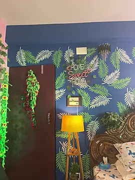 V-Hot-Sweti online show from January 12, 2026, 4:34 pm