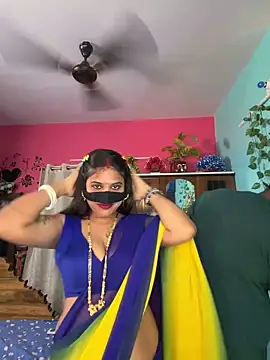 V-Hot-Sweti online show from April 10, 2026, 5:50 pm