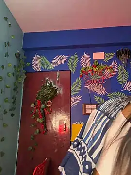V-Hot-Sweti online show from May 1, 2026, 6:23 pm