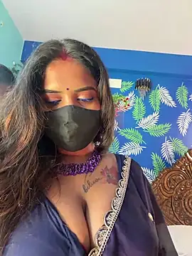 V-Hot-Sweti online show from June 20, 2026, 6:11 pm