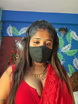 V-Hot-Sweti online show from June 24, 2026, 4:17 pm