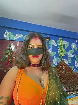 V-Hot-Sweti online show from July 27, 2026, 5:20 pm