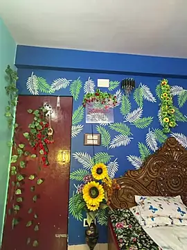 V-Hot-Sweti online show from August 3, 2026, 8:13 am