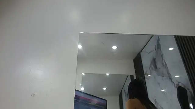 CamelyHott online show from October 11, 2025, 6:50 pm