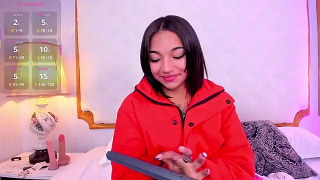 Manelyk evanss  online show from September 25, 2025, 11:58 am