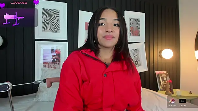 Manelyk evanss  online show from February 17, 2026, 5:08 pm