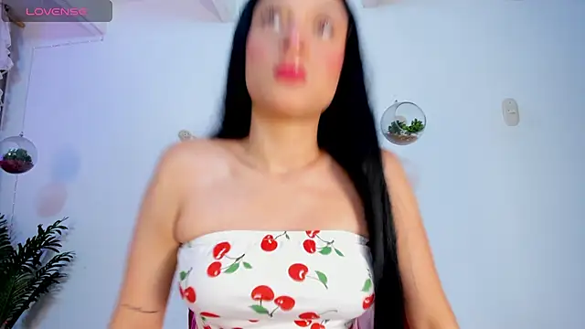 violet 77711 online show from March 9, 2026, 10:03 pm