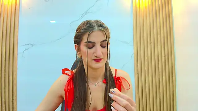 Snapshot of Dafne_castro_ chatting on July 18, 2026, 6:12 pm Dafne castro online show from July 18, 2026, 6:12 pm