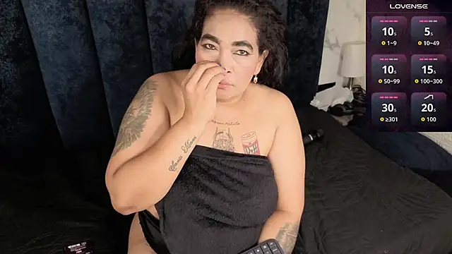 yunkeyc online show from May 15, 2026, 11:23 pm