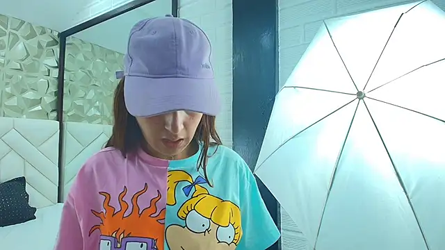 alaska  williams   online show from September 21, 2025, 10:55 pm