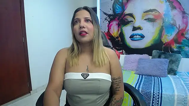 tiana breeze online show from October 2, 2025, 3:02 am