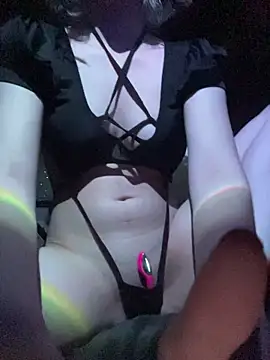 Snapshot of sukubo__ chatting on February 7, 2026, 5:11 am sukubo online show from February 7, 2026, 5:11 am