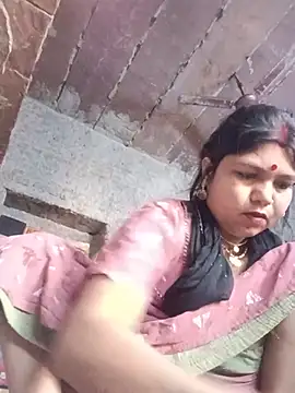 Snapshot of Rashili_jaan chatting on May 21, 2026, 1:23 am Rashili jaan online show from May 21, 2026, 1:23 am