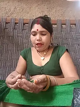 Snapshot of Rashili_jaan chatting on July 2, 2026, 11:05 am Rashili jaan online show from July 2, 2026, 11:05 am