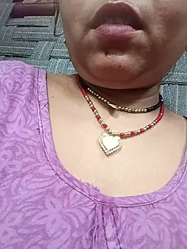 Snapshot of Rashili_jaan chatting on July 4, 2026, 3:02 am Rashili jaan online show from July 4, 2026, 3:02 am