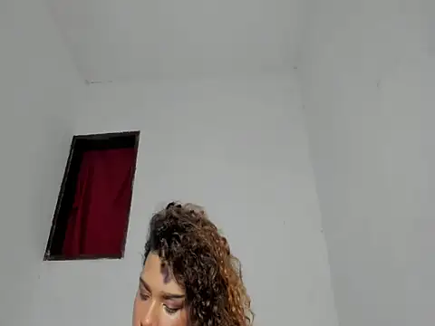 Snapshot of calliedemon_ chatting on July 7, 2026, 2:47 am calliedemon online show from July 7, 2026, 2:47 am