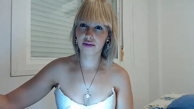 Snapshot of Pamela-StripX chatting on July 6, 2026, 1:30 pm Pamela-StripX online show from July 6, 2026, 1:30 pm
