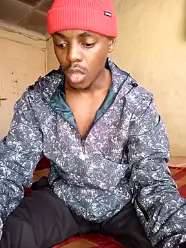 Snapshot of Hluga_25 chatting on October 31, 2025, 7:31 am Hluga 25 online show from October 31, 2025, 7:31 am