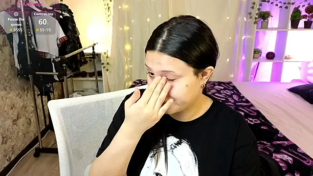 Snapshot of Nicole_Parshikova chatting on November 8, 2025, 10:26 am Nicole Parshikova online show from November 8, 2025, 10:26 am