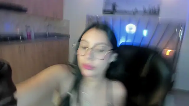 Snapshot of amara_foxx chatting on June 21, 2026, 6:43 pm amara foxx online show from June 21, 2026, 6:43 pm