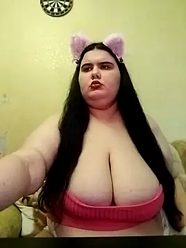 Snapshot of Vllada_Brattz chatting on February 5, 2026, 1:16 pm Vllada Brattz online show from February 5, 2026, 1:16 pm