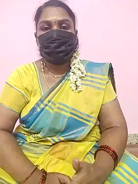 Snapshot of Tamil_Azhaghi25 chatting on September 16, 2025, 1:06 am Tamil Azhaghi25 online show from September 16, 2025, 1:06 am