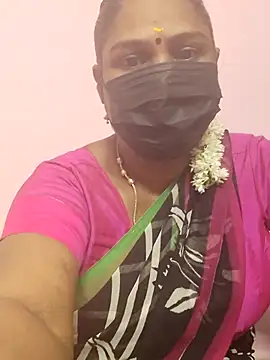 Snapshot of Tamil_Azhaghi25 chatting on October 22, 2025, 4:51 pm Tamil Azhaghi25 online show from October 22, 2025, 4:51 pm