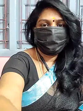 Snapshot of Tamil_Azhaghi25 chatting on November 22, 2025, 7:02 pm Tamil Azhaghi25 online show from November 22, 2025, 7:02 pm