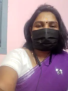 Snapshot of Tamil_Azhaghi25 chatting on June 7, 2026, 5:27 pm Tamil Azhaghi25 online show from June 7, 2026, 5:27 pm