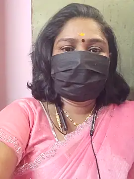 Snapshot of Tamil_Azhaghi25 chatting on July 11, 2026, 11:13 am Tamil Azhaghi25 online show from July 11, 2026, 11:13 am